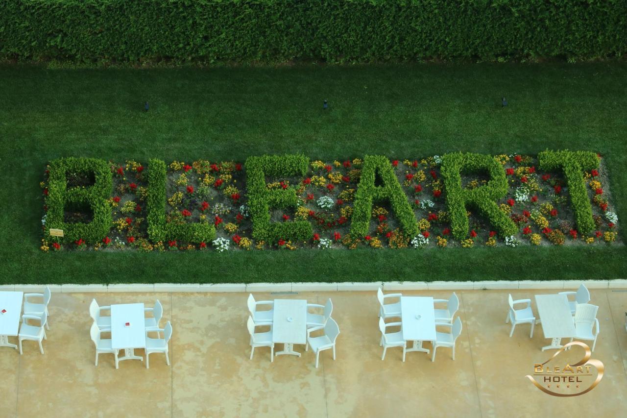 Hotel Bleart Shkallnur Екстер'єр фото